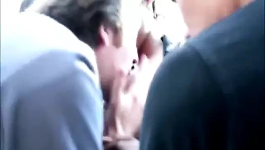 sapıklar kamu içinde Afrikalı garson baştan