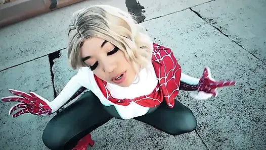 Web Benim yapışkan rahm | Spider Gwen