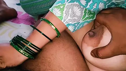 Jhony jhony evet, amcık mı yiyor?