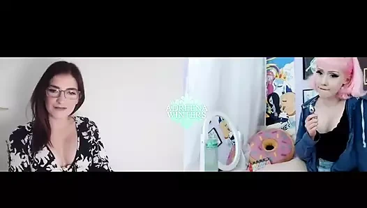 Öğrencim karantina sırasında evden ders çalışıyordu ve yardım için benimle görüntülü görüşme ayarladı.