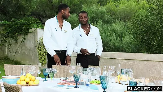 Tushy bride eve hotel vixen'de ilk anal deneyimi yaşıyor