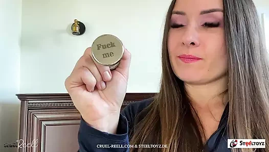 Steeltoyz ve Cruel Reell'in paslanmaz çelik göt tıkacı