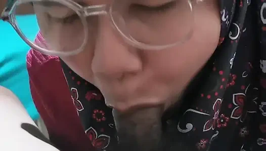 Stajyer röportaj için çağrıldı.