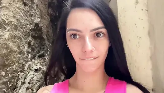 RJ'ye gittim, vajinamı vermek istedim ama kimse gelmedi