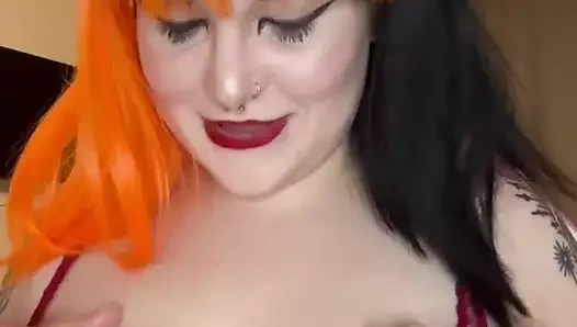 Buradaki büyük memeli gotik