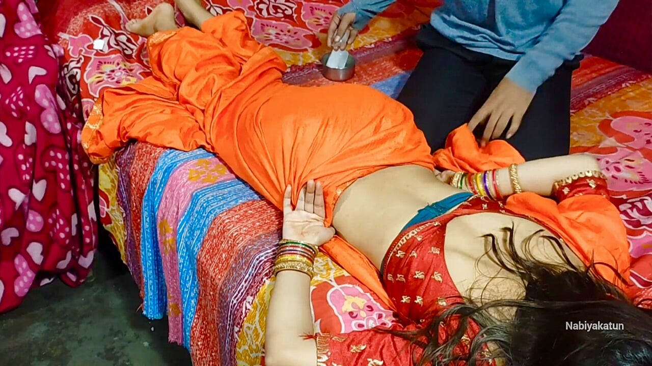 Ücretsiz Hint desi Anal Seksi Bhabhi Masajı ve sert Sikme Amına Boşalma
