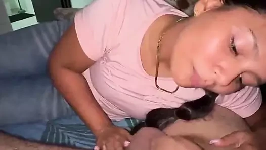 Doğurgan günlerinde ateşli bir latinle seks