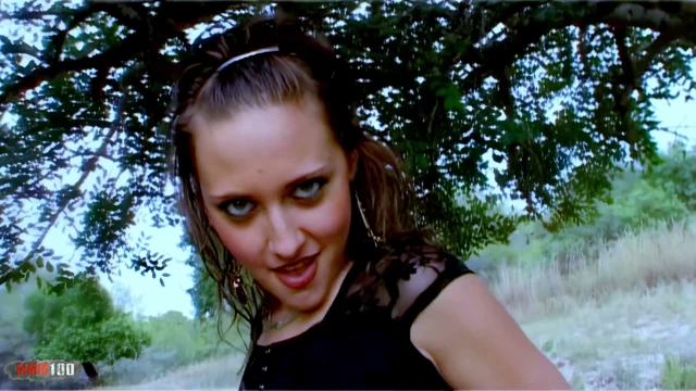 Moana Mendez Smalltits Teen Make a Hot Strip in Her Stepdaddy Farm