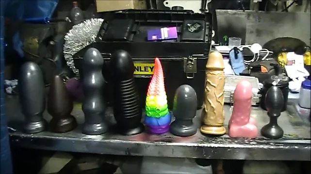 Пухлая механика пробует девять батплагов