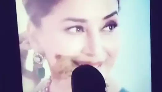 Madhuri dixit yüze boşalma haraç