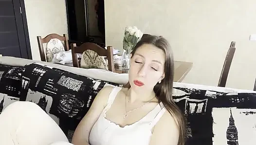 Esneyen fit ultraviyole gösterisi