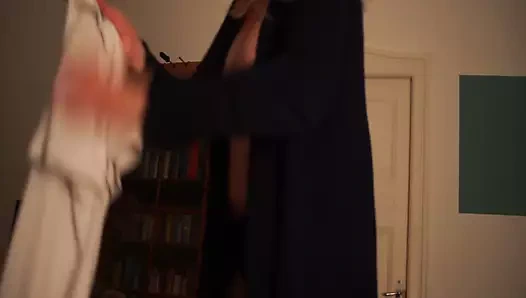 Sürtük orta yaşlı seksi kadın