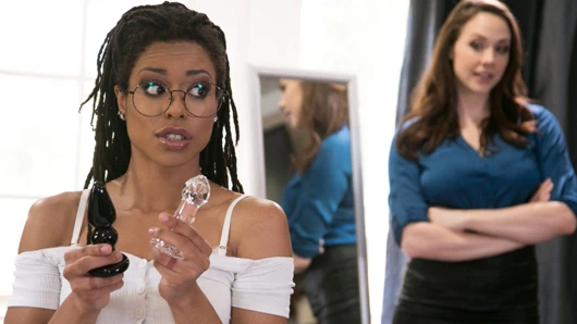 Benim popomu kullanan bebek bakıcısı! chanel preston ve kira noir