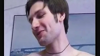 ofiste büyük bir horoz zevk.