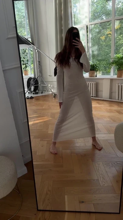 высокая богиня женщины