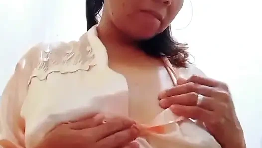 Azgın Filipinli Orta Yaşlı Seksi Kadın Sabah Baştan Çıkarma