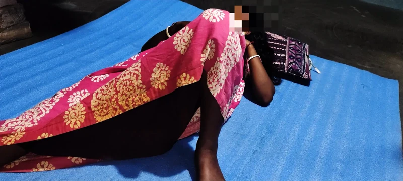 Hintli Köylü Kız Sıkı Amcık Ilk Kez XXX Video, Desi Ateşli Güzel Kız Evde Seks
