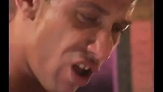 Melanie Jagger aşırı önlemler almaya bayılıyor feat. melanie jagger, steve hatcher - sapık orta yaşlı seksi kadınlar