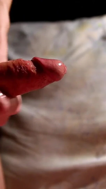 Yağ ve tatlı inleme ile süper yüksek kaliteli penis masajı! | Klip 1