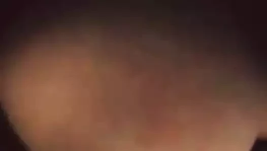 Büyük götü keskin sikiyor