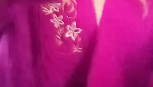 Beni sevmek zorundasın