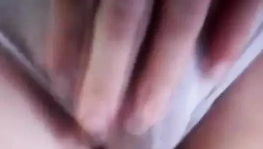 Külotlu ve onlarsız seksi amcık! amatör!