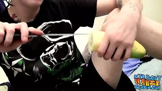 İyi görünümlü düz haydut gerizekalı kapalı kaya gibi sağlam çük solo