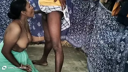 Hintli büyük götlü yenge stand sikişi