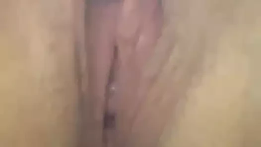 Yoldayken başka bir hızlı parmak sikişi