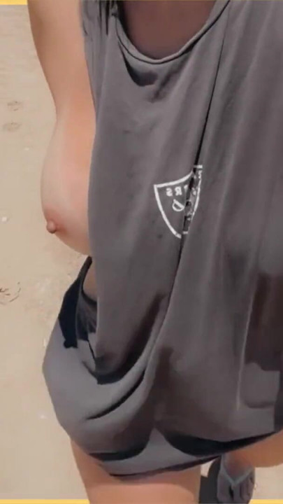 Wifey - 30 minutes of public flashing perfection | Clip 1