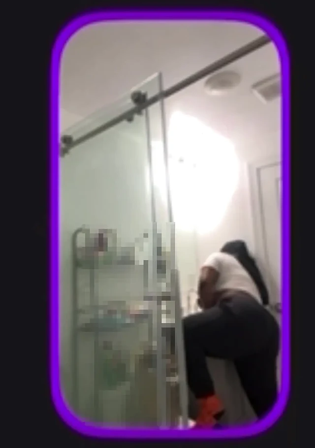 ММММ эти шаловливые мужчины смотрят на меня на видеозвонке