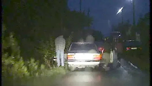 Der Ladie von der Tankstelle wird gefickt