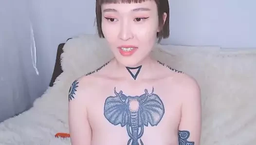 Web kamerası Rus Asya kız dövme