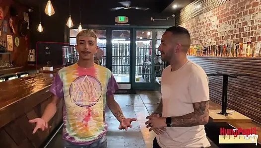 Sıska Twink Kaslı Götü Prezervatifsiz Sert Anal Sikiyor