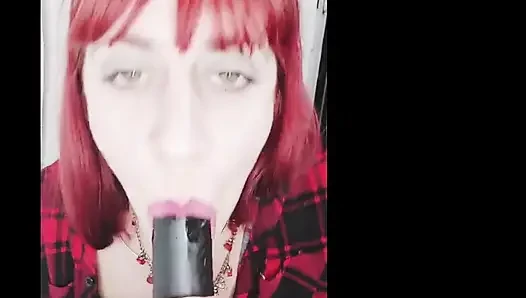Shyyfxx underdanig hayranı beder hendes idol om en beskidt slimet pik, der suger joi