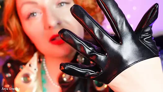 Seksi kısa deri eldivenler - yakın çekim ile sıcak milf alay asmr video - eldiven fetişi