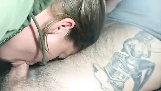 Ağızda çok fazla boşalma – eb cim'den oral Creampie