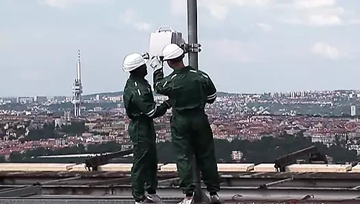 Jituska götüne bir yarak alıyor