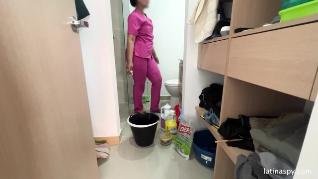 Rick'in evinde temizlik eğlenceli bir gün bölüm 1