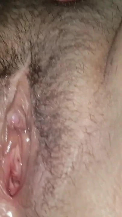 Обязательный для просмотра момент из "Моя старая соседка не теряет желания трахаться"