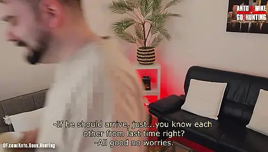 Straight Muscle Guy and Security Guard First Time Anal, Kissing and Blowjob While I Watch