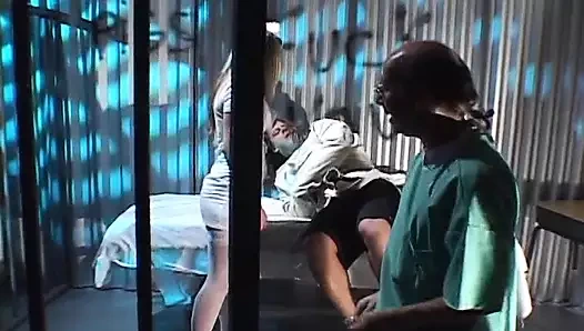 Yaramaz hemşireler (tam film)