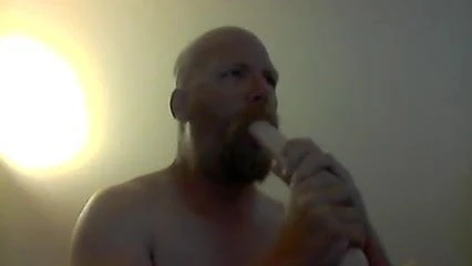 Практикуйся с глубоким заглотом