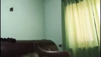 Teyzemin götünü yalıyorum