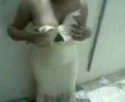 Güzel Arap göğüsleri