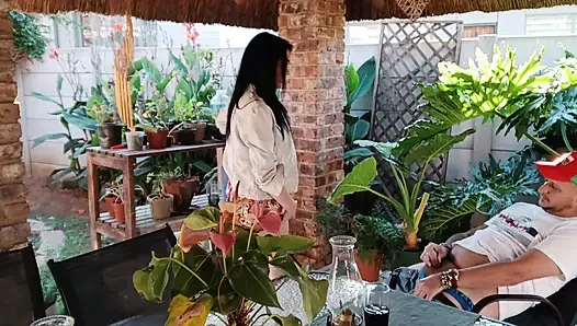 Ateşli komşu karımla karşılıklı mastürbasyon, büyük boşalma