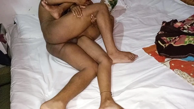 Üvey anneyle aldatan seks tam gece çok sert