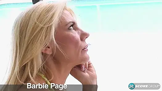 Barbie'nin parti öncesi ırklararası partisi