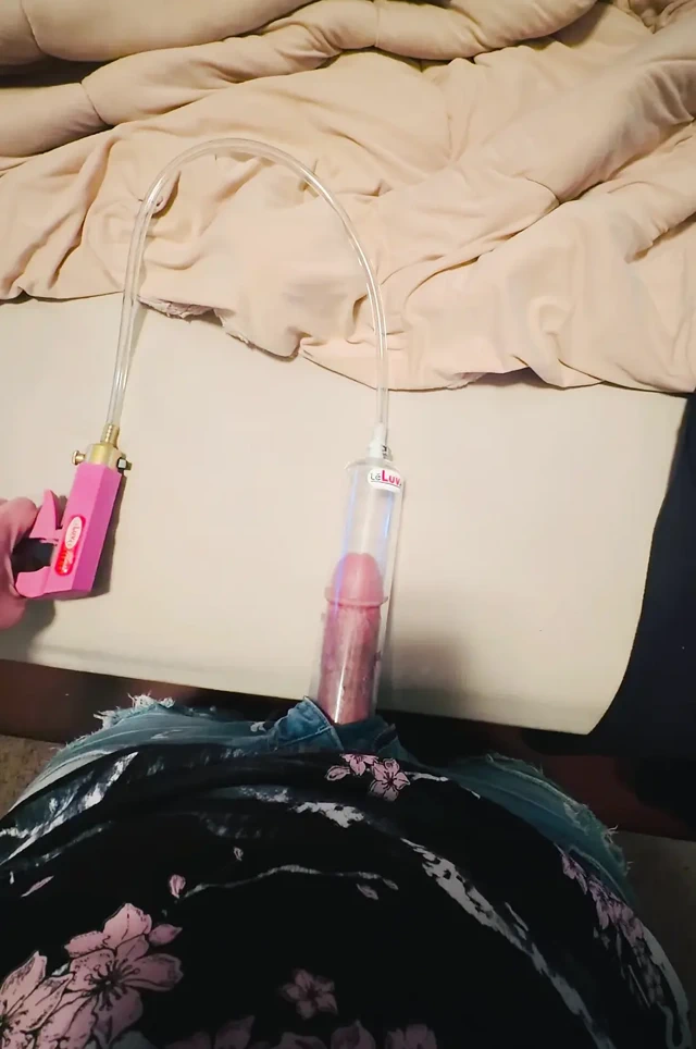 6.5 inçlik yarağımı 7.5 inç'e pompalıyorum!