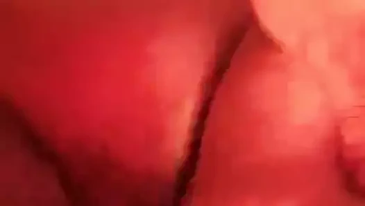 Büyük götlü orta yaşlı seksi kadın sikiliyor